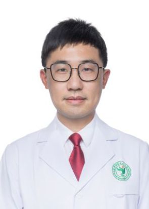 王&nbsp; &nbsp; 成