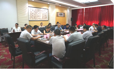 船山区人才工作座谈会在遂宁市第三人民医院召开