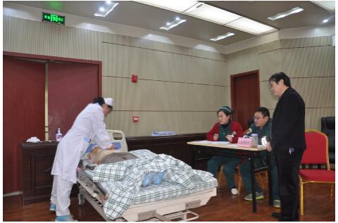 我院开展2015年护理实习生导师制操作技能培训出师考试