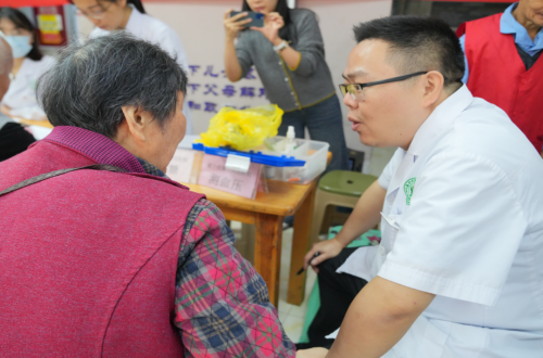 驼背？变矮？警惕骨质疏松症找上您～