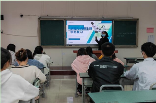 我院到巴中职业技术学院开展嵌入式教学