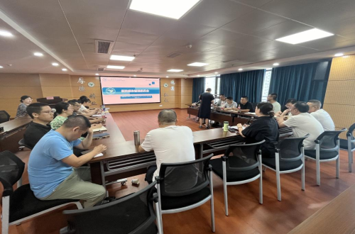 遂宁市第三人民医院召开2024年上半年医院感染管理委员会暨多重耐药菌防控联席会议